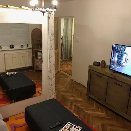 útulný Byt Mezi Lázněmi A Horami *